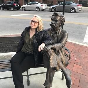 Meet your Posher, Nicole